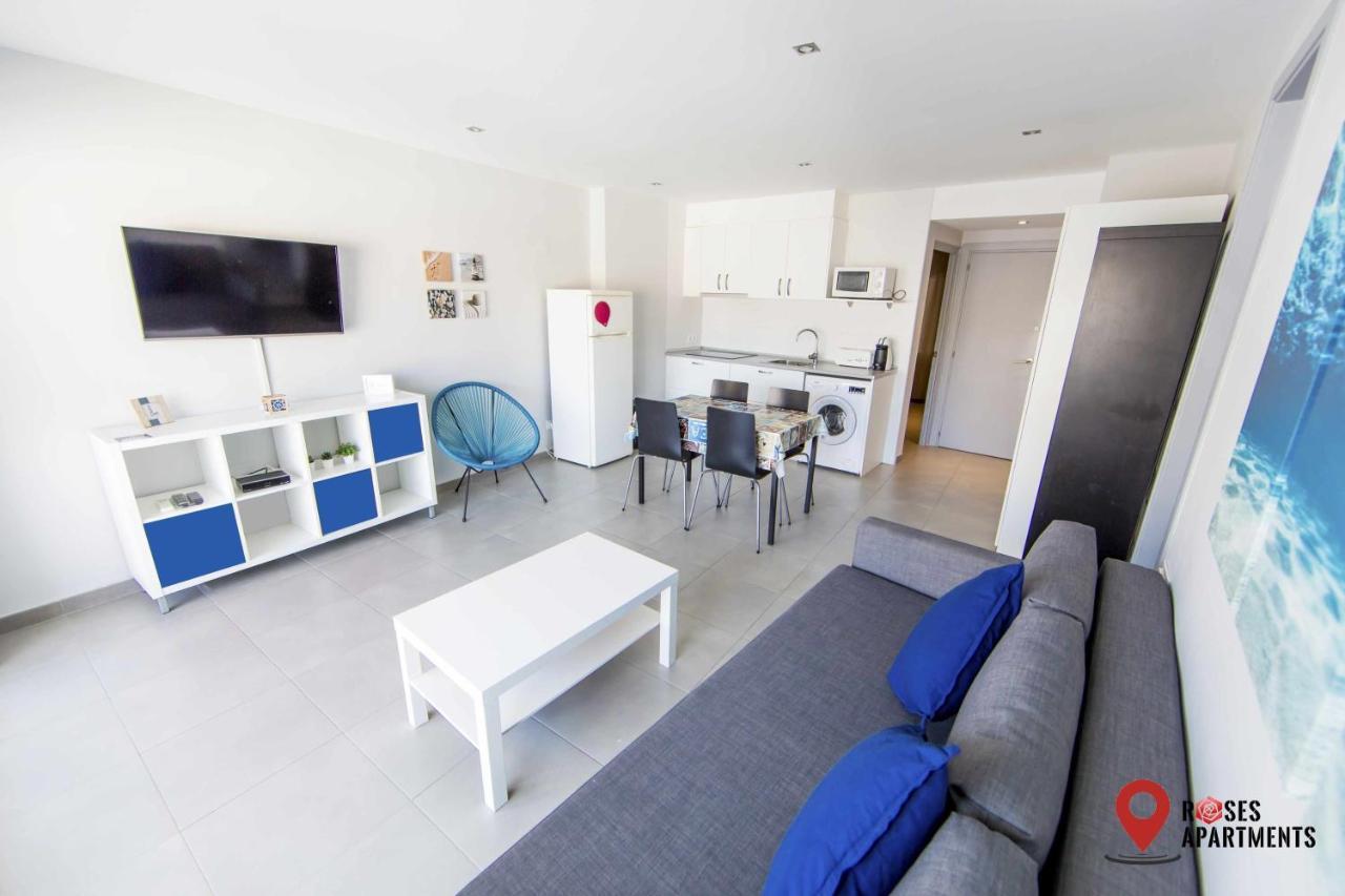 Roses Apartments Ocean 2 Habitaciones Vista Mar Lateral エクステリア 写真